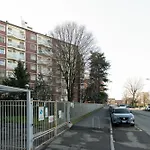 Guesthost - Spacious Balcony X6 * Milano